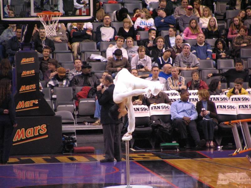 Raptors - 02.04.2005 106.jpg